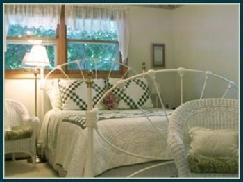 Oak Hill Bed And Breakfast Wisconsin Dells Exterior photo