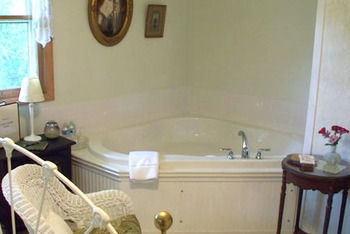 Oak Hill Bed And Breakfast Wisconsin Dells Exterior photo